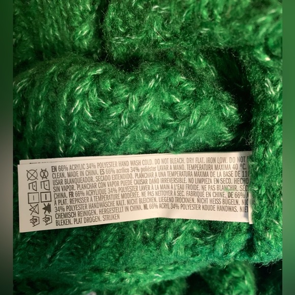 Forever 21 Contemporary Green Cardigan Button Up Long Sleeve Size Large - Picture 5 of 5